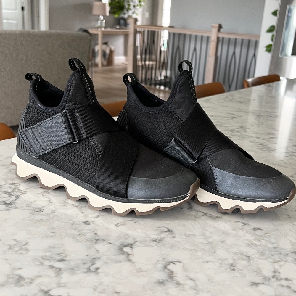 Sorel Kinetic Sneakers